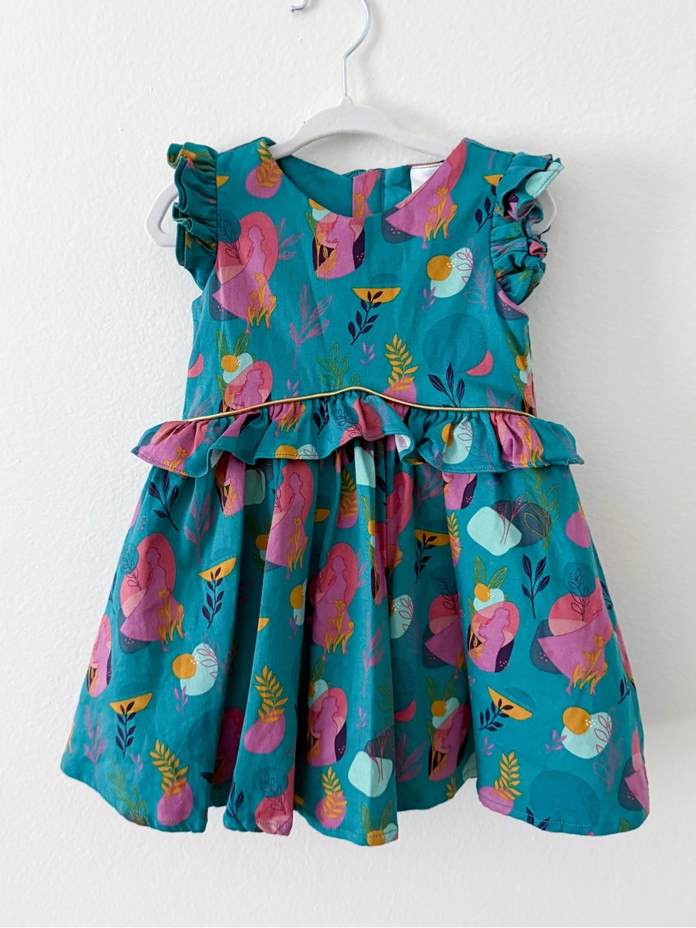 Disney Parks Frozen Character Print Dress Size 2 Preloved